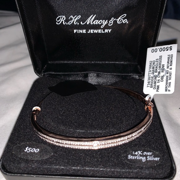 NWT rose gold bridge diamond bangle - Picture 1 of 1